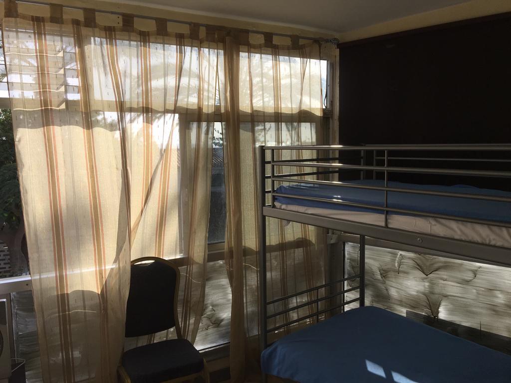 Tenerife Hostel Los Cristianos  Phòng bức ảnh