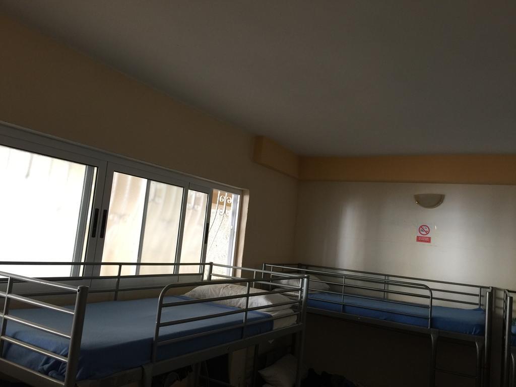 Tenerife Hostel Los Cristianos  Ngoại thất bức ảnh
